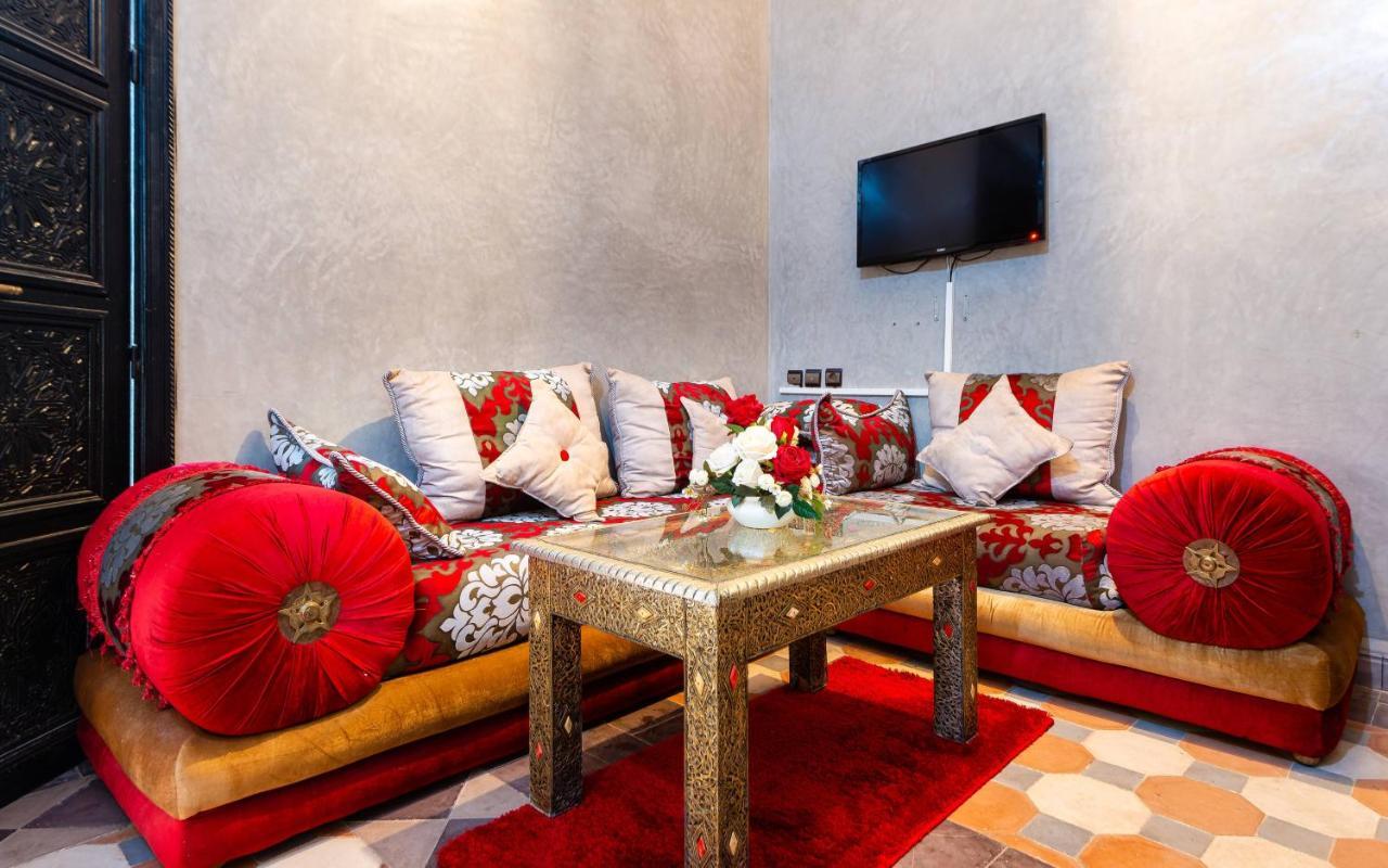 Palais Ghiat Bed & Breakfast Sidi Abdallah Ghiat Exterior photo